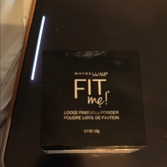 Maybelline Fit Me Loose Finishing Powder - 30 medium deep OPENED LOTS LEFT! - Picture 2 of 3